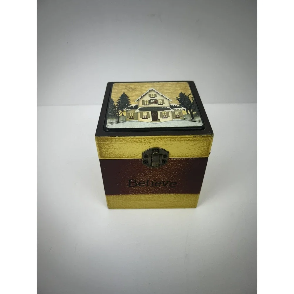 Crazy Mountain Exclusive Designs WINTER GREETINGS Wooden Box & 6 Coasters
